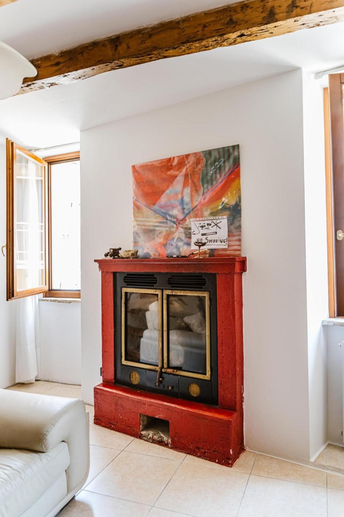 Cozy Castello Apartment มาแนร์บา เดล การ์ดา ภายนอก รูปภาพ