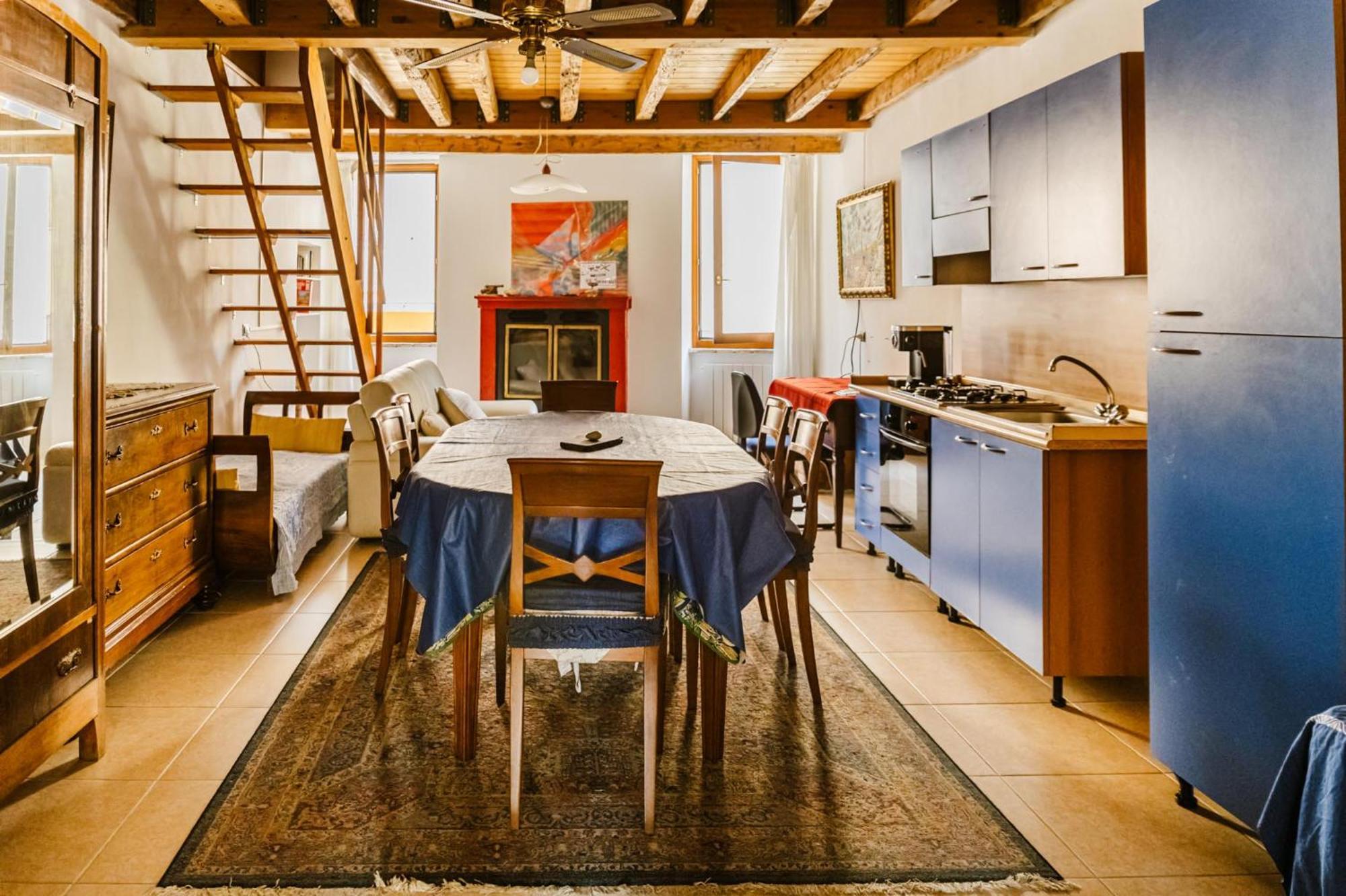 Cozy Castello Apartment มาแนร์บา เดล การ์ดา ภายนอก รูปภาพ