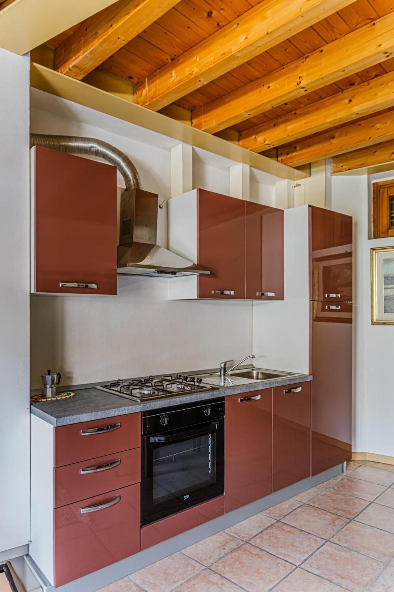 Cozy Castello Apartment มาแนร์บา เดล การ์ดา ภายนอก รูปภาพ