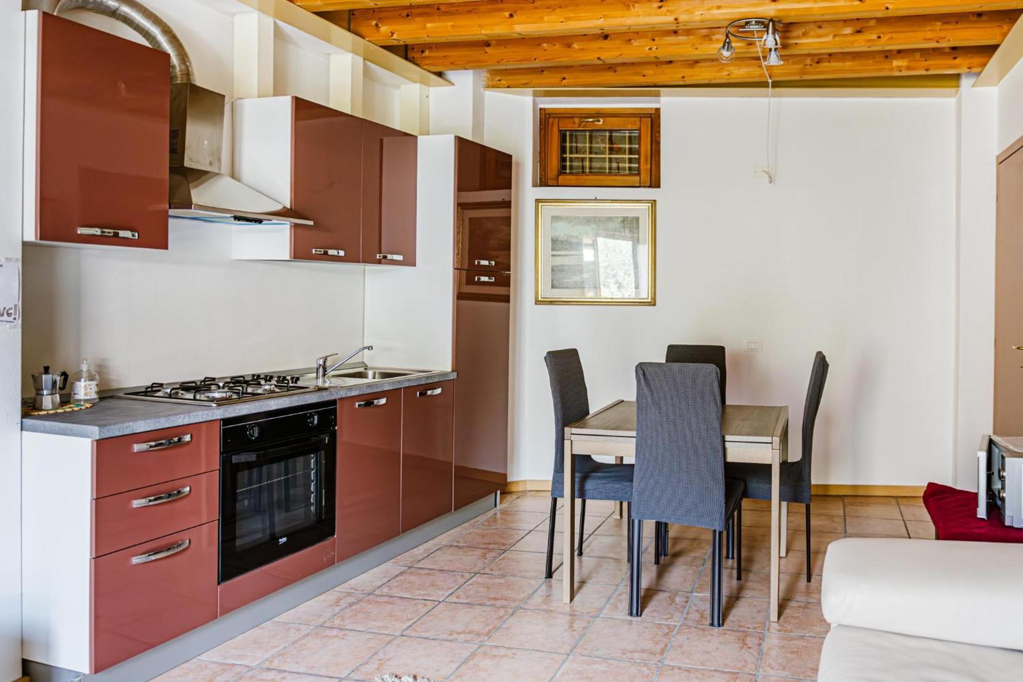 Cozy Castello Apartment มาแนร์บา เดล การ์ดา ภายนอก รูปภาพ